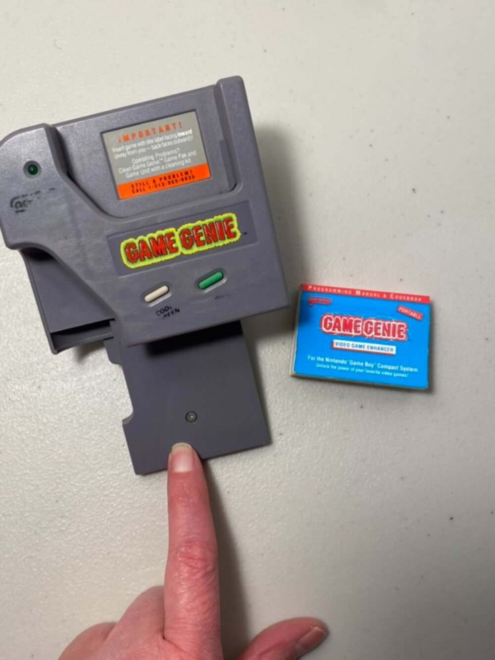Nintendo Game Boy Game Genie Galoob Model 7359 + Complete Codebook
